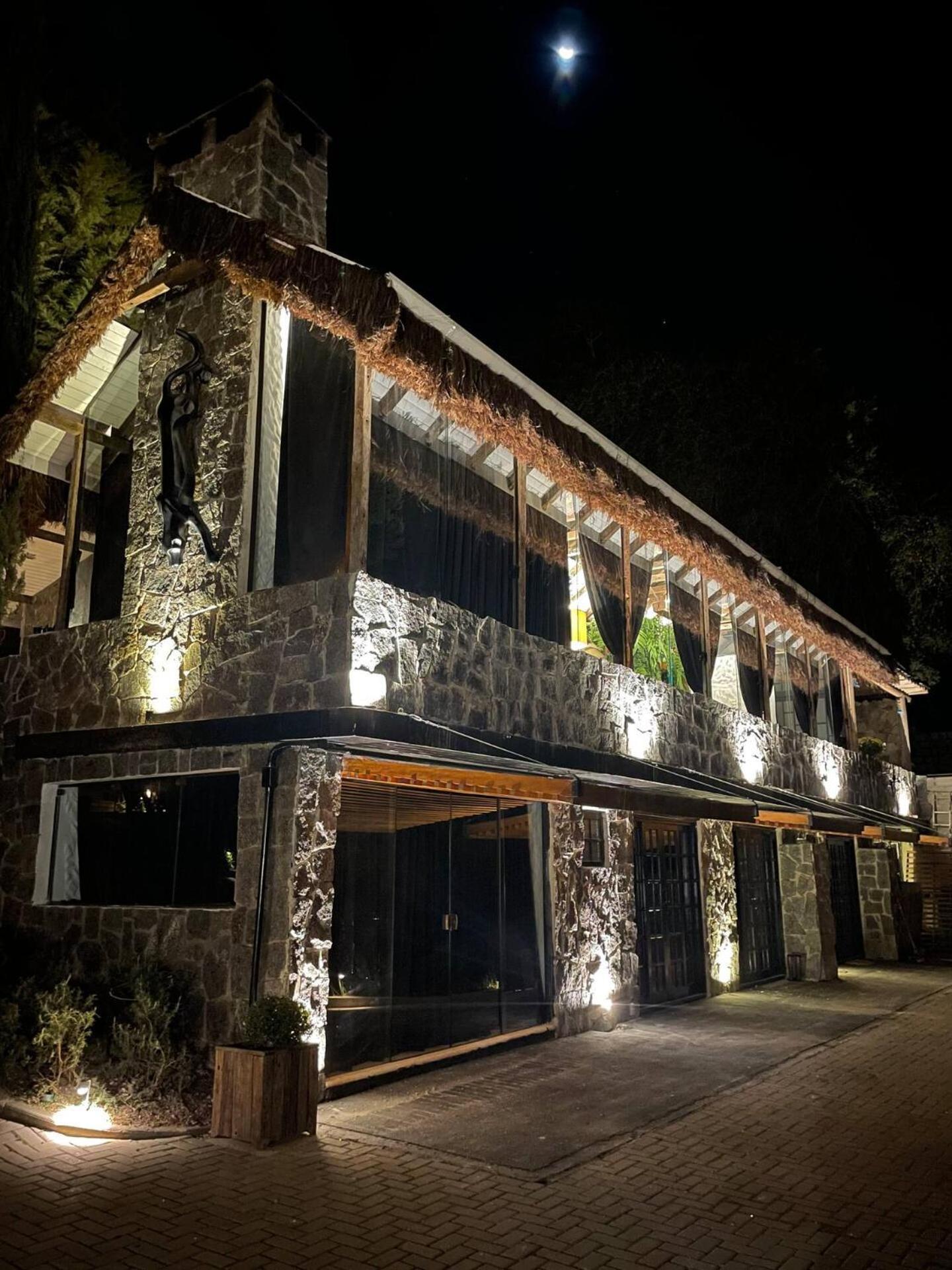 Casa Luxo P 12 Pessoas Ou Premium 4 Pessoas Com Jacuzzi Apartamento Campos do Jordão